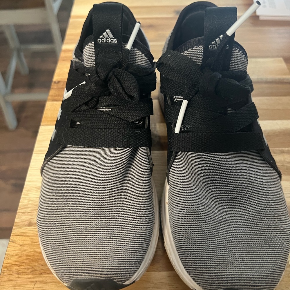 Adidas tennis shoes